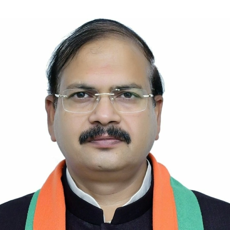 माननीय सीए चंद्र प्रकाश शुक्ल जी